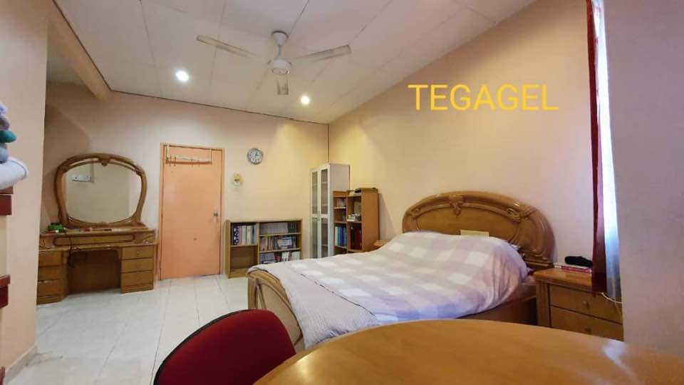AGEL Bandar Puteri 2sty House Fully Renovated - photo 6