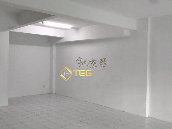 Eric Greenhill Bukit Rimau 2sty House Freehold - photo 2