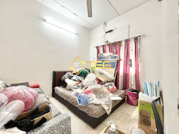 Eric Taman Sentosa 1sty House EndLot Renovated - photo 4