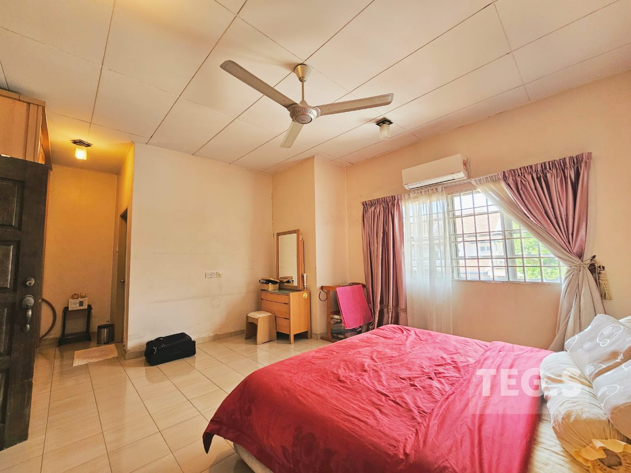 S Anggerik Doritis 2sty House Renovated Extended - photo 6