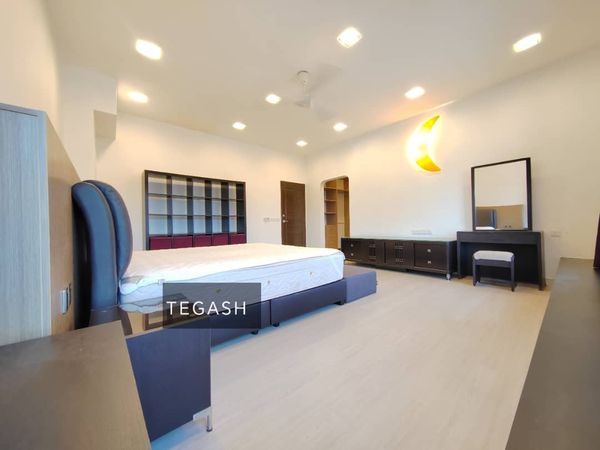 Eric Setia Damai 16 Setia Alam 2Stry Furnished - photo 2