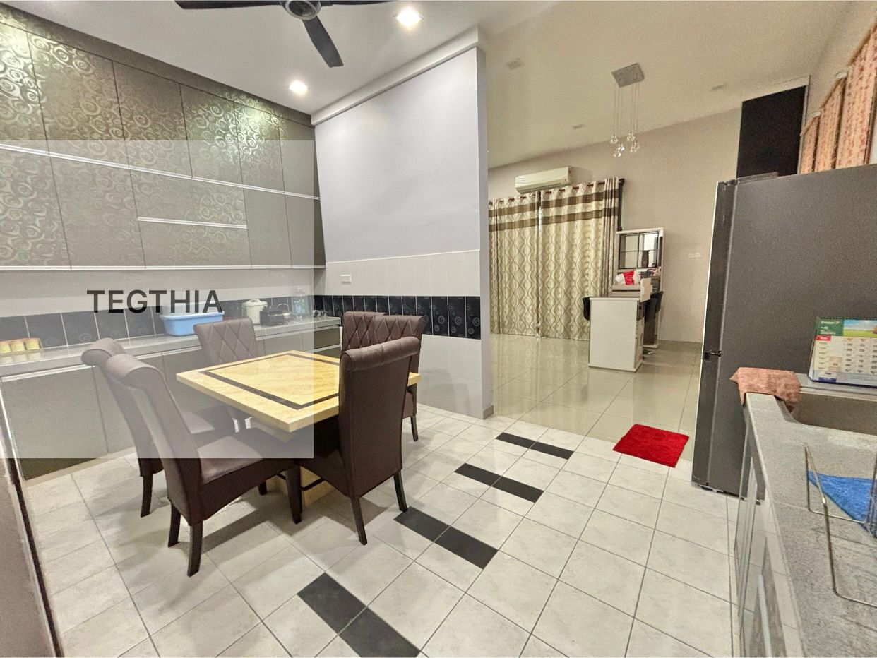 Thia Kota Bayuemas 2sty Semi D Fully Furnished - photo 2