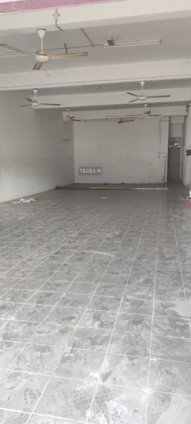 N 3sty Shoplot Perniagaan Bukit Raja Seksyen 7 - photo 2