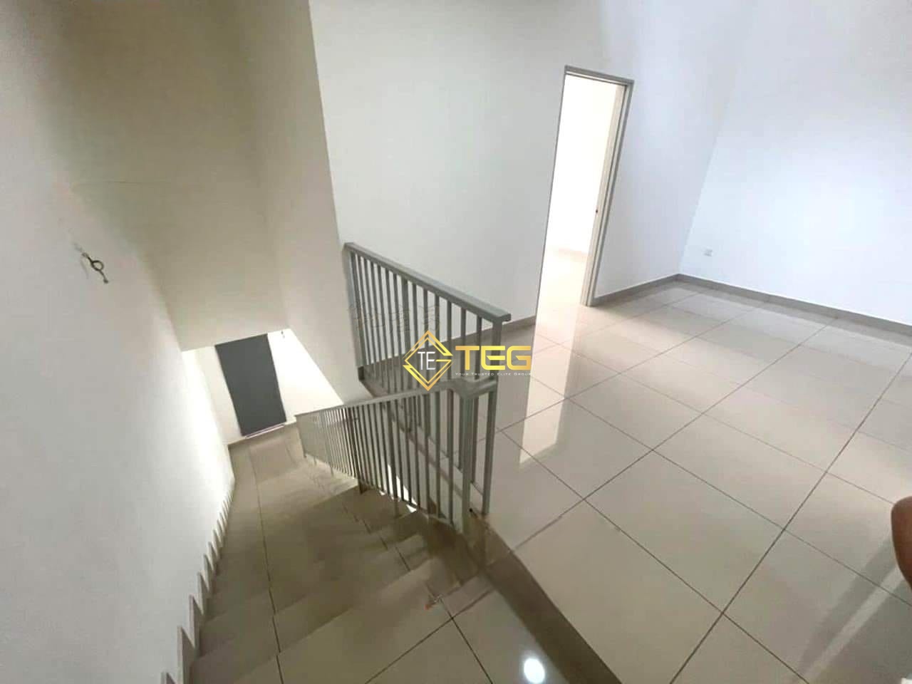 Eric Taman Saga Klang 2sty house Renovated - photo 4