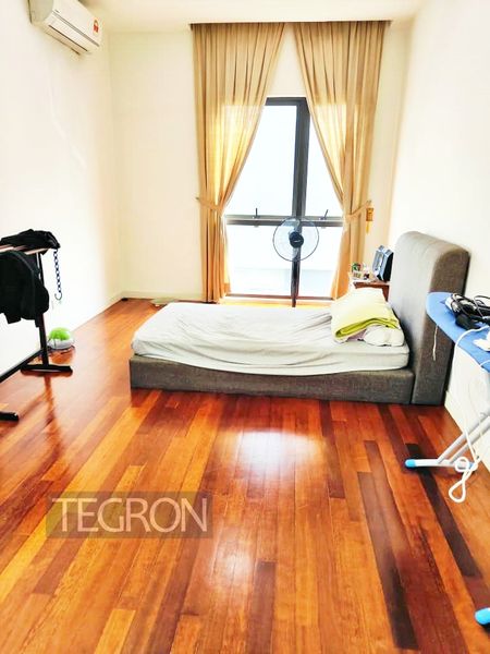 RON Long Branch Residence 3sty Bungalow Renovated - photo 3