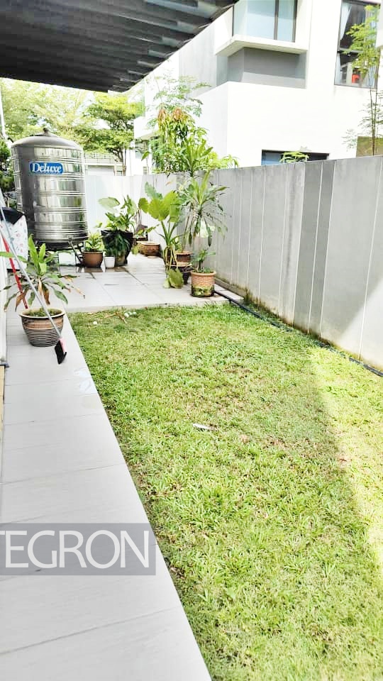 RON Long Branch Residence 3sty Bungalow Renovated - photo 4