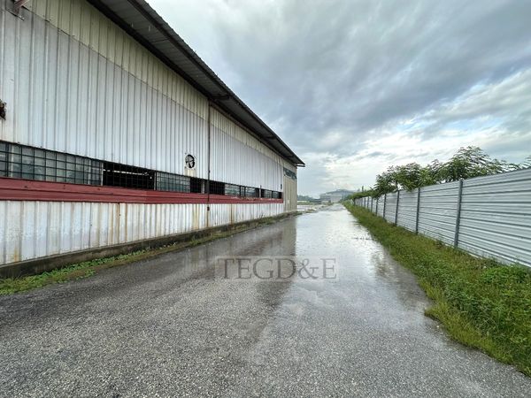 Eric Meru Industrial Factory Warehouse 3 Acre Land - photo 4