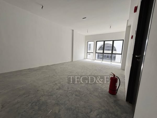 Eric Edusentral Brand New Basic RM2600 a month - photo 2