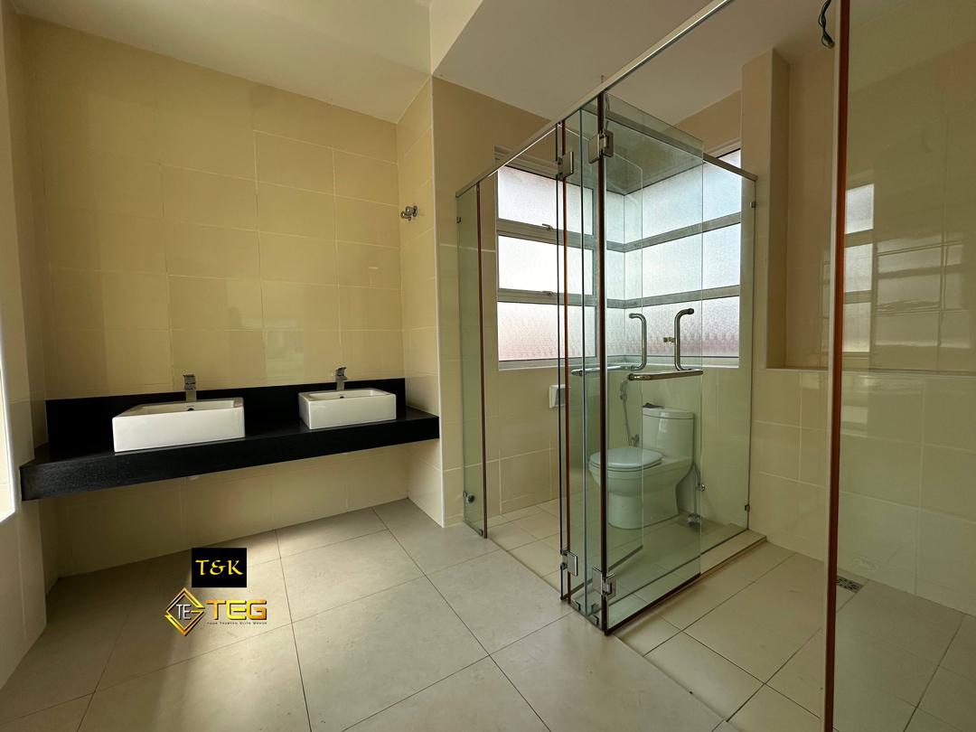 TnK Jalan Meru 3sty Commercial Building Good Cond - photo 8