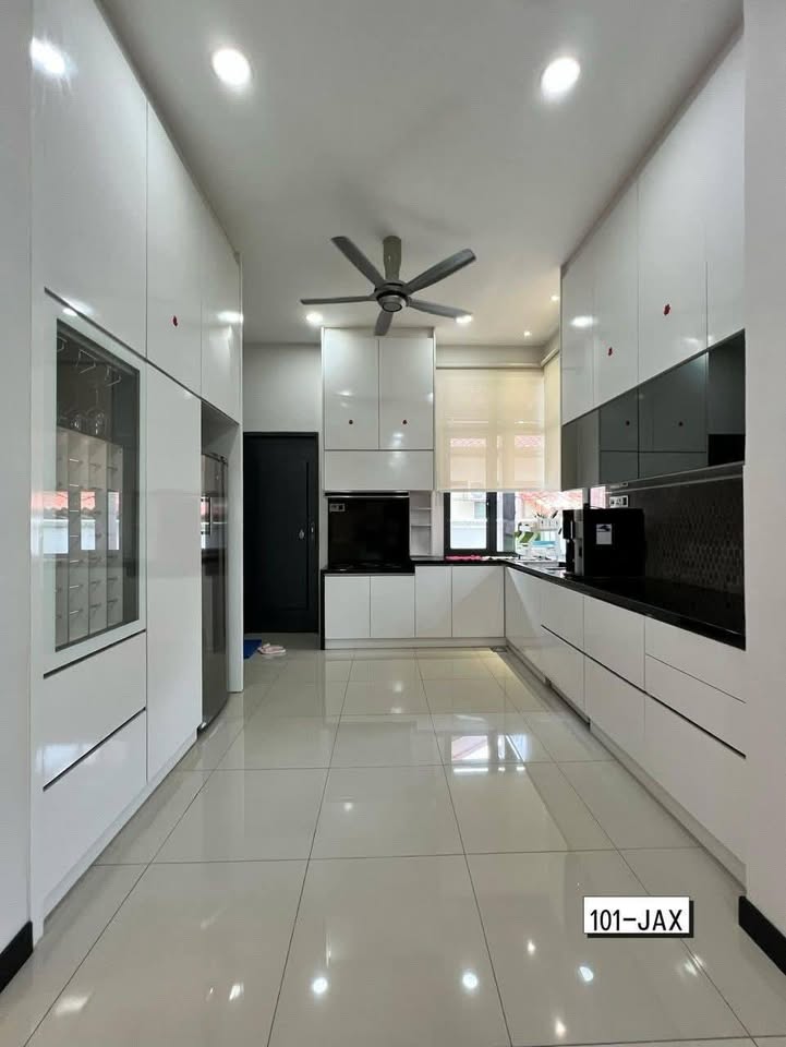 Jax Setia Eco Park Duta Bungalow - photo 2