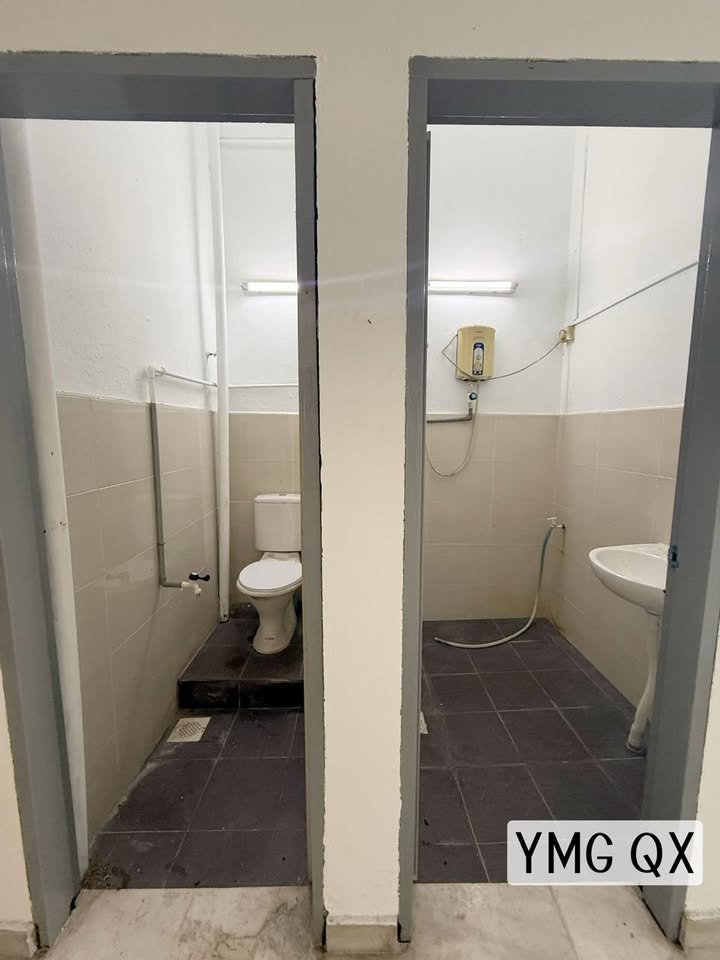 Emily Klang Utama Single Storey House - photo 10