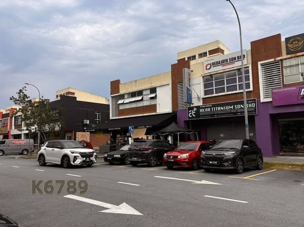 K Bukit Raja Shop Corner - photo 3