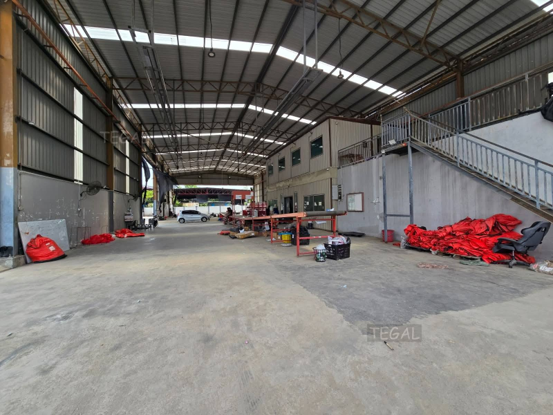 Eric Bukit Kemuning Factory - photo 2