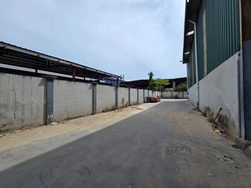 Eric Bukit Kemuning Factory - photo 4