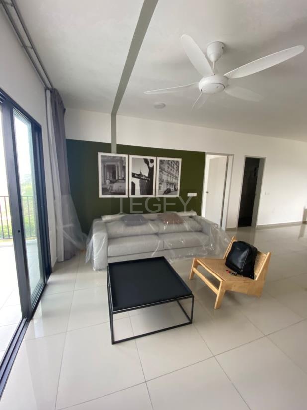eric Huni Residence Eco Ardence Apartment - photo 9