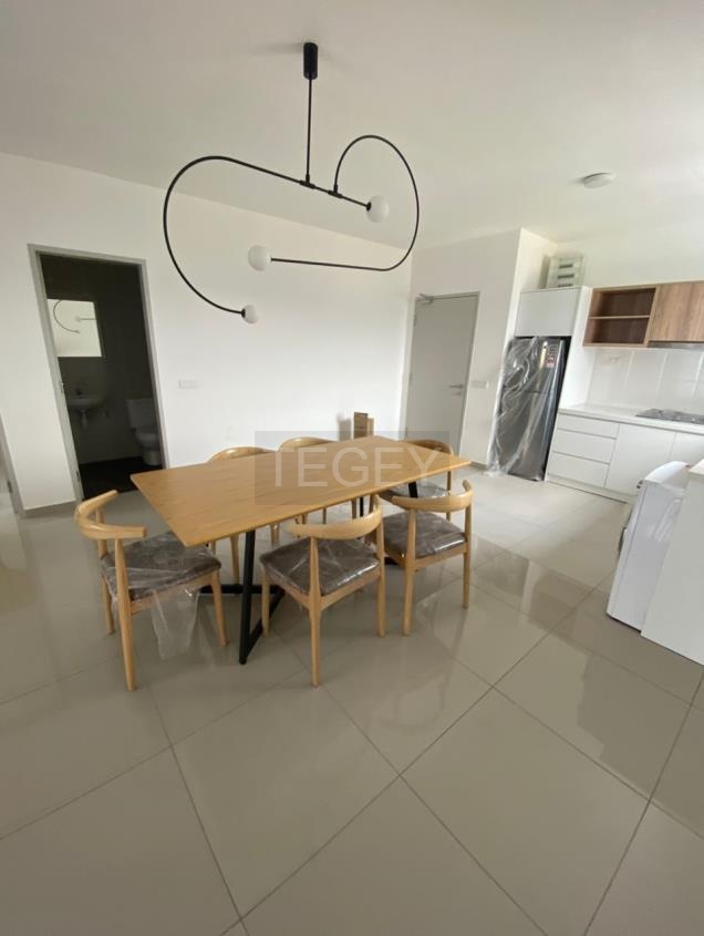 eric Huni Residence Eco Ardence Apartment - photo 13