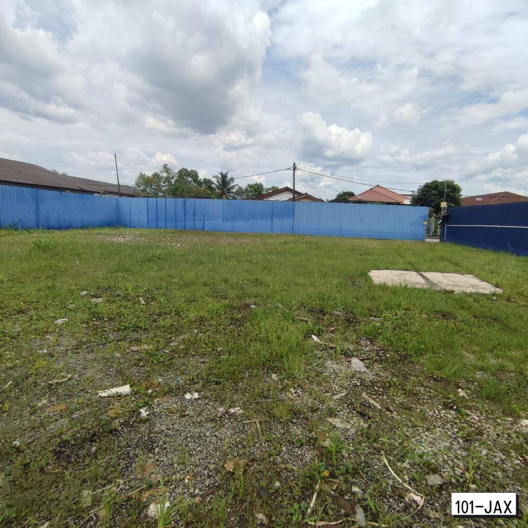 Bukit Kemuning Land For Rent