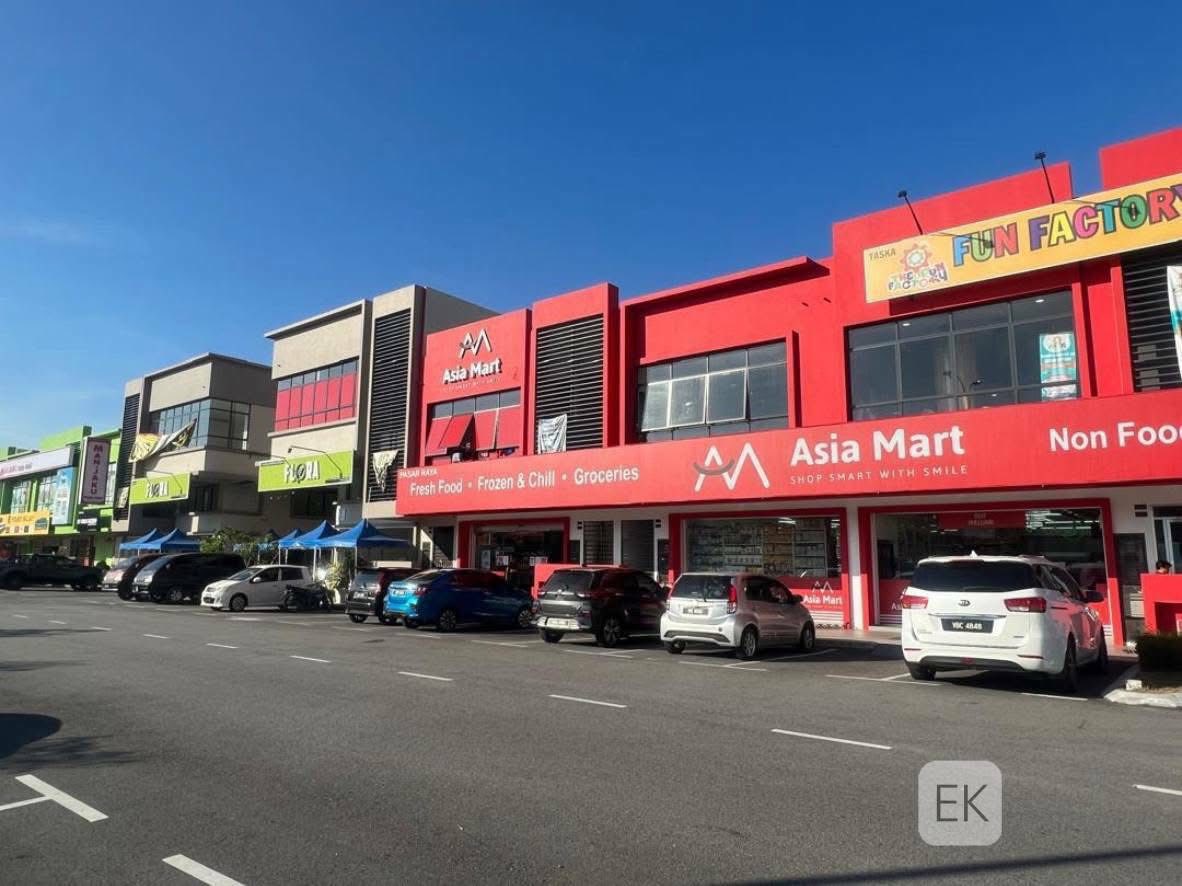 Ek Rimbayu Shop