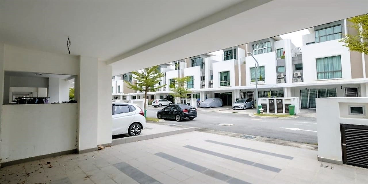 New Cyberjaya 3-Storey House For Sale - photo 7