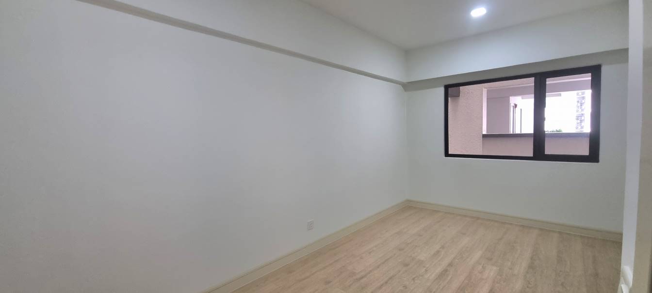 Royalle Condominium North Kiara - photo 8