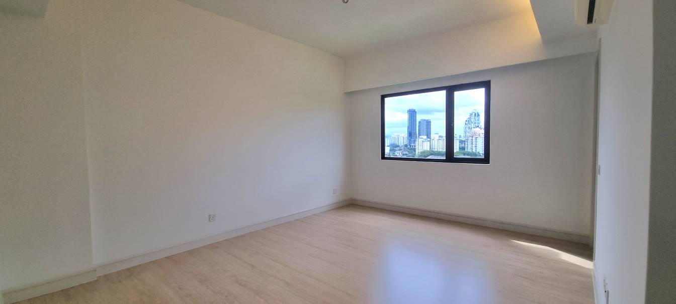 Royalle Condominium North Kiara - photo 10