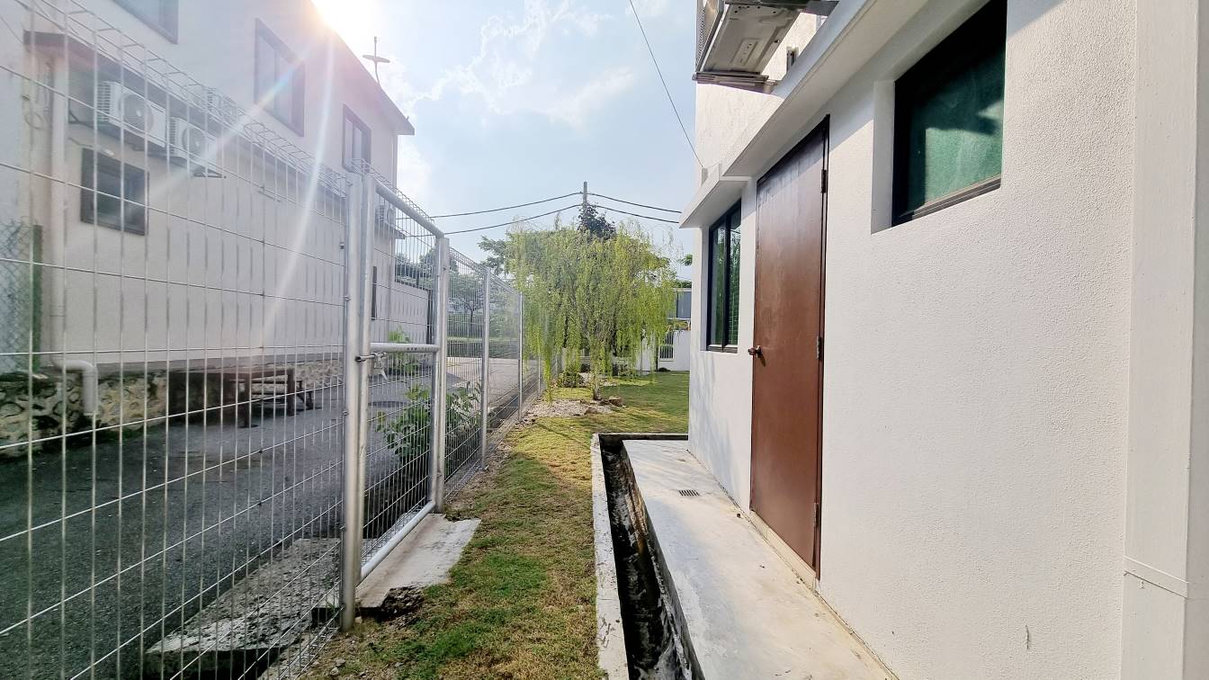 Kajang New Freehold Terrace House End Lot - photo 5