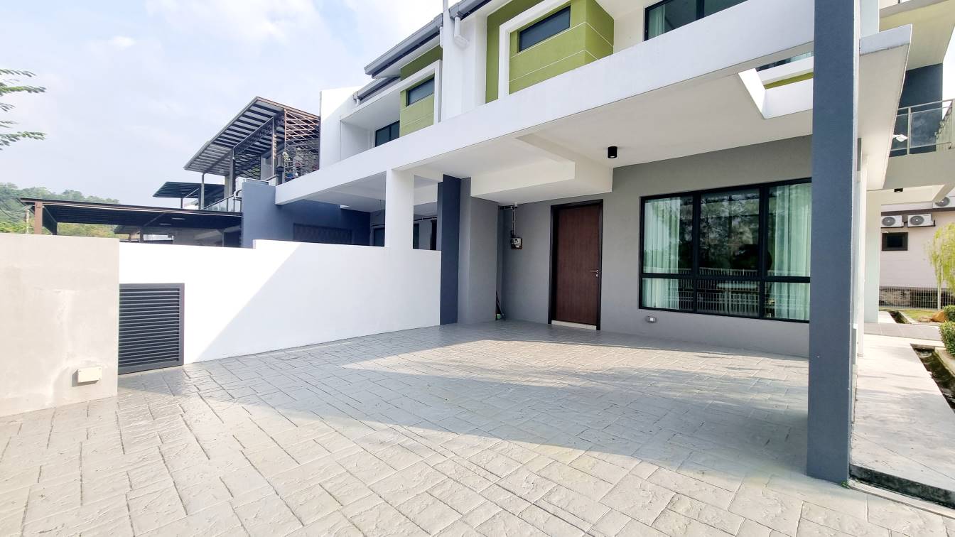 Kajang New Freehold Terrace House End Lot - photo 7