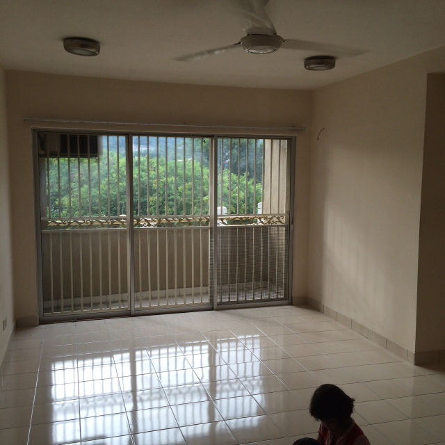Condo MagnaVille, Semi Furnish, Selayang - photo 4