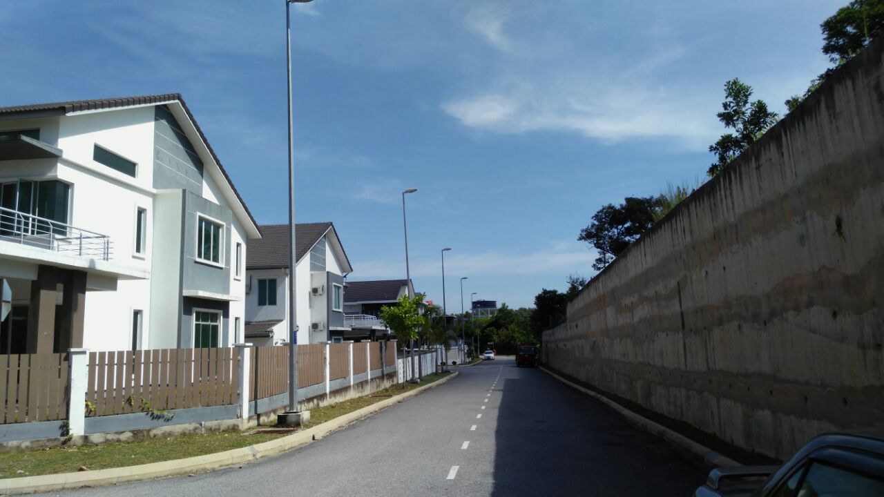 Bungalow 2 Sty Tmn Cenderawasih, near Seremban - photo 7