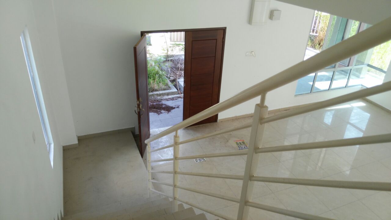 Bungalow 2 Sty Tmn Cenderawasih, near Seremban - photo 5