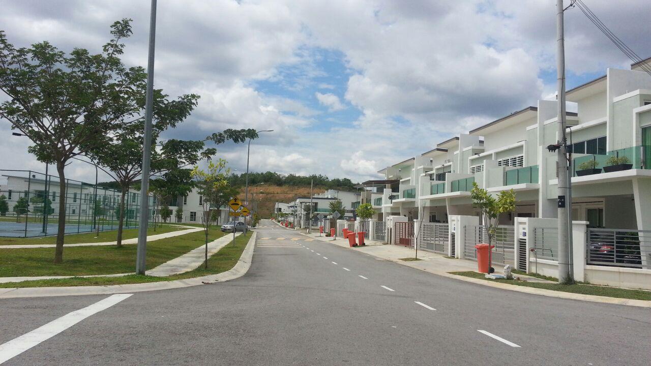 RENOVATED Hijayu Sendayan, Seremban 2 BELOW MV - photo 2