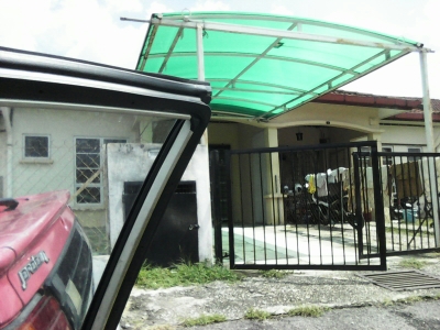 Lestari Putra, Puchong Selangor - photo 1