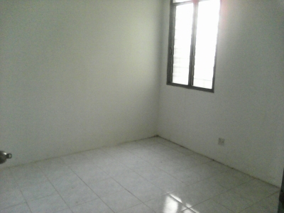 Lestari Putra, Puchong Selangor - photo 2