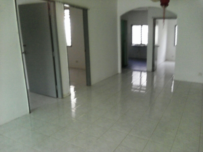 Lestari Putra, Puchong Selangor - photo 3