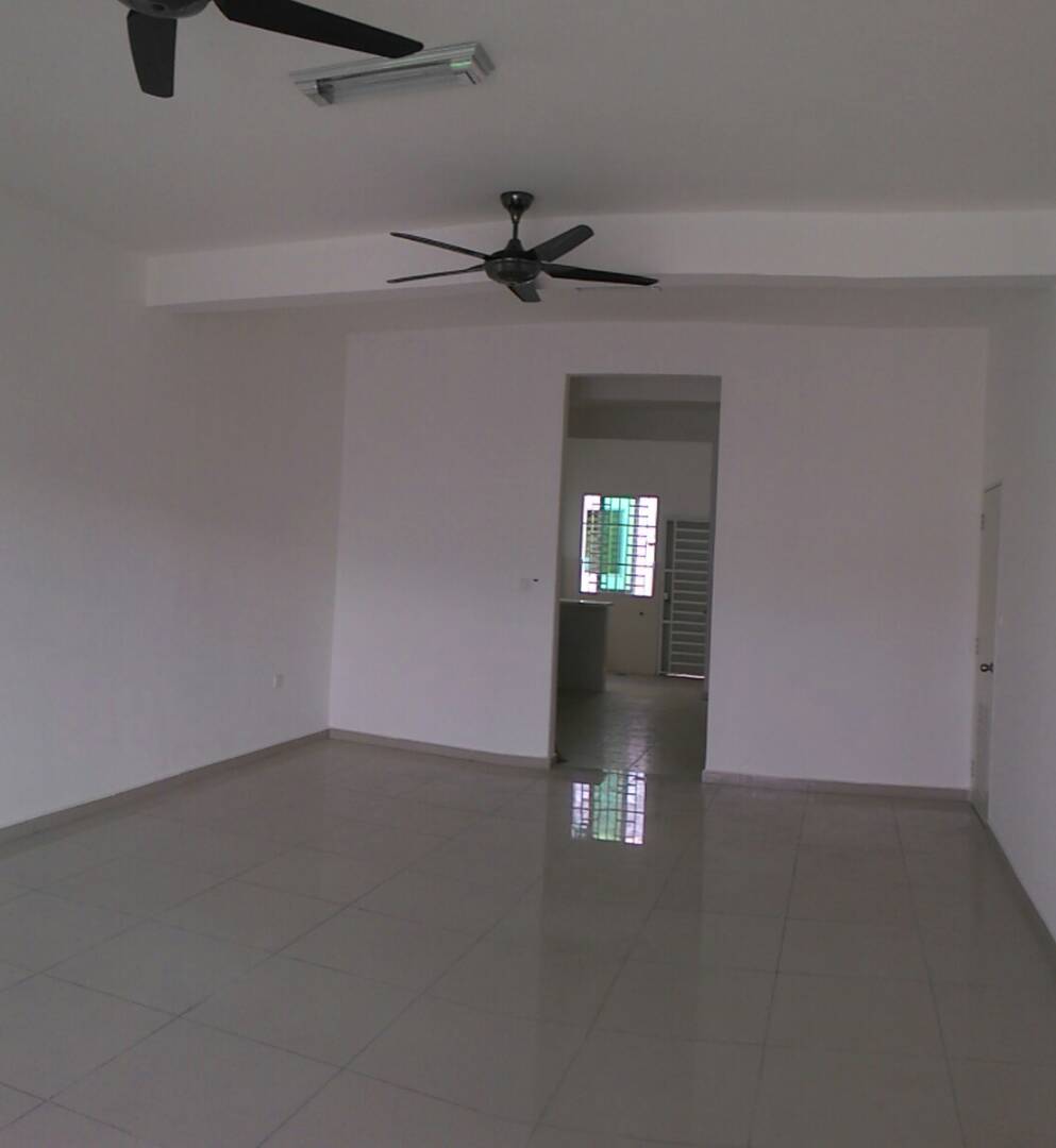 Nusari Aman 2 Bandar Sri Sendayan Negeri Sembilan - photo 2