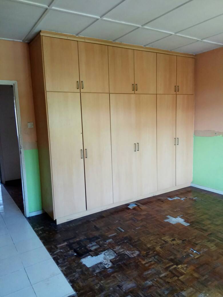 2sty Terrace Tmn Mawar, Salak Tinggi Sepang - photo 3