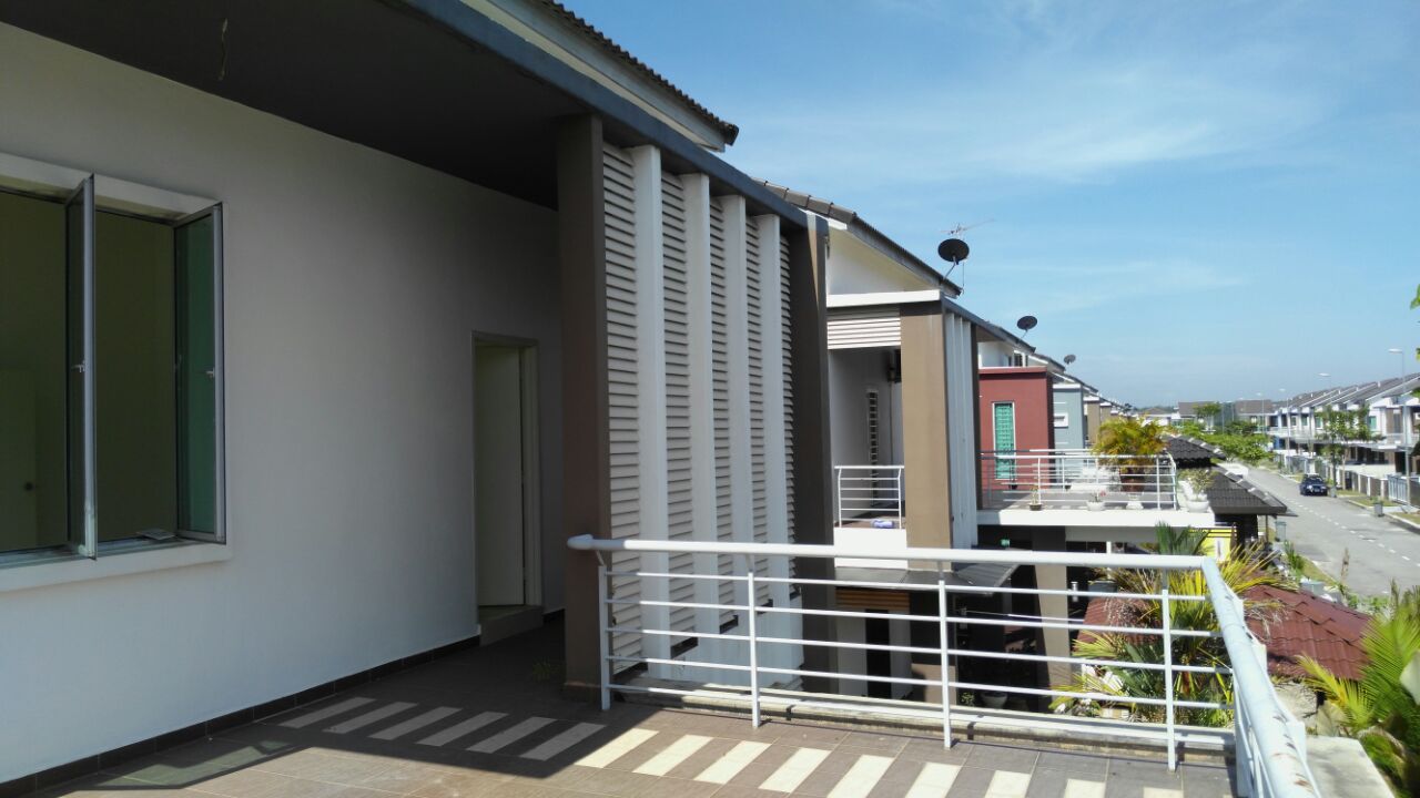 2sty Bungalow Banglo Tmn Cenderawasih, Seremban - photo 6