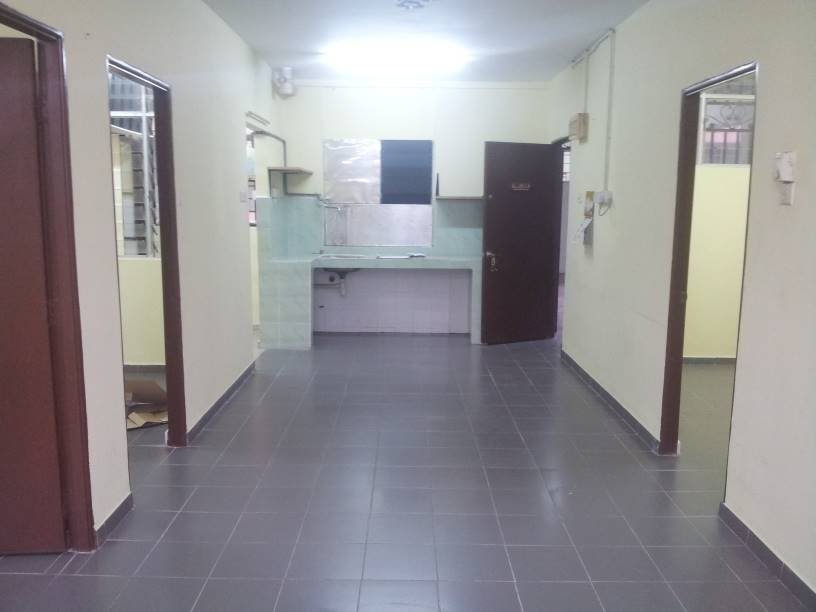 Flat Balakong Bukit Belimbing, Seri Kembangan - photo 2