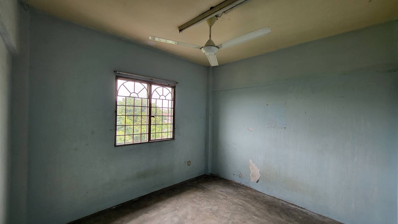 Apartment Sri Ros Taman Sepakat Kajang - photo 3