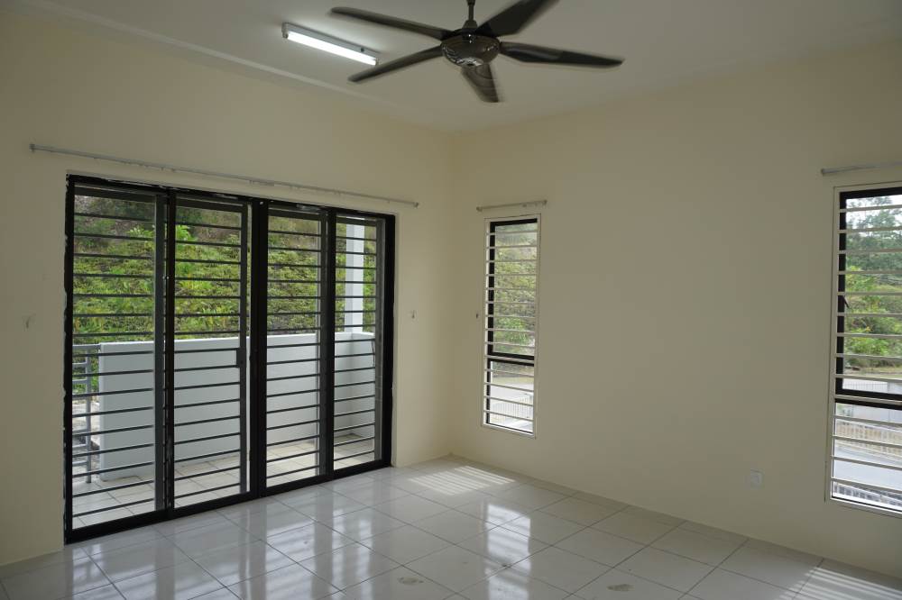 2 Storey Bukit Saujana Saujana Utama Sungai Buloh - photo 7