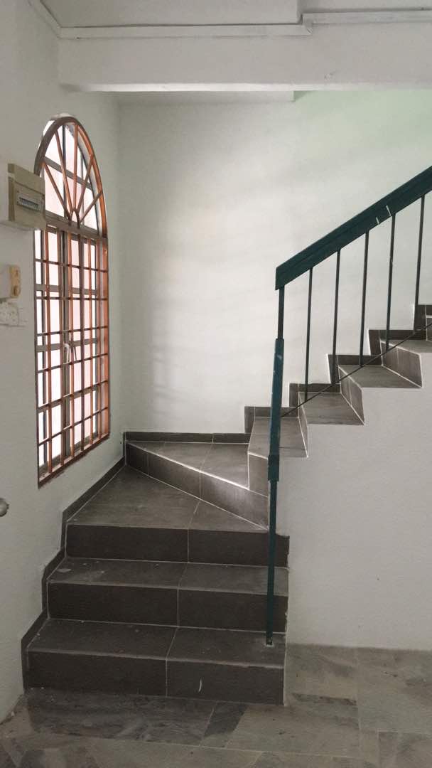 2 Storey Lorong Cakera Purnama , Puncak Alam - photo 4