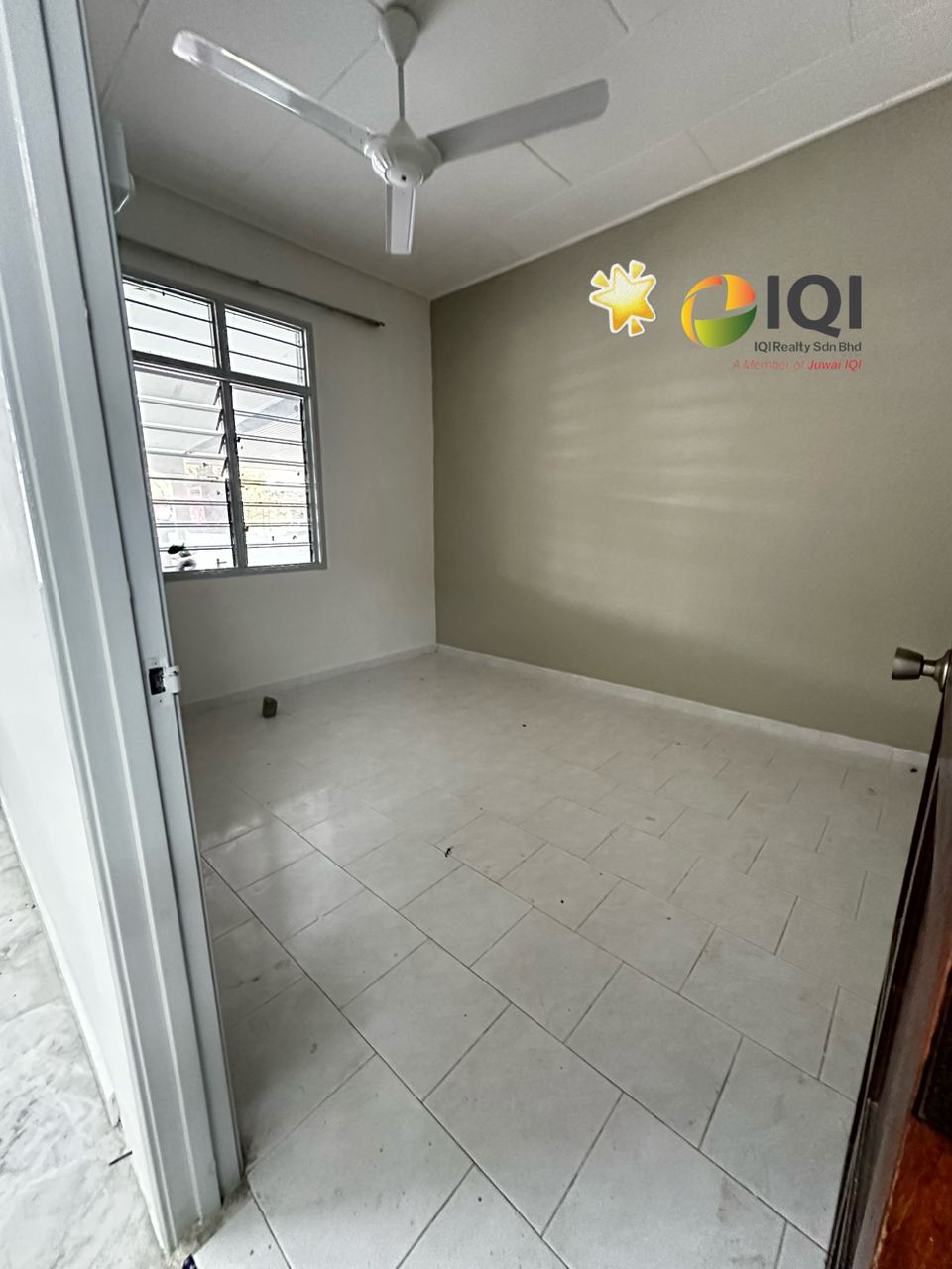 Single Storey Terrace Taman Sejahtera - photo 3