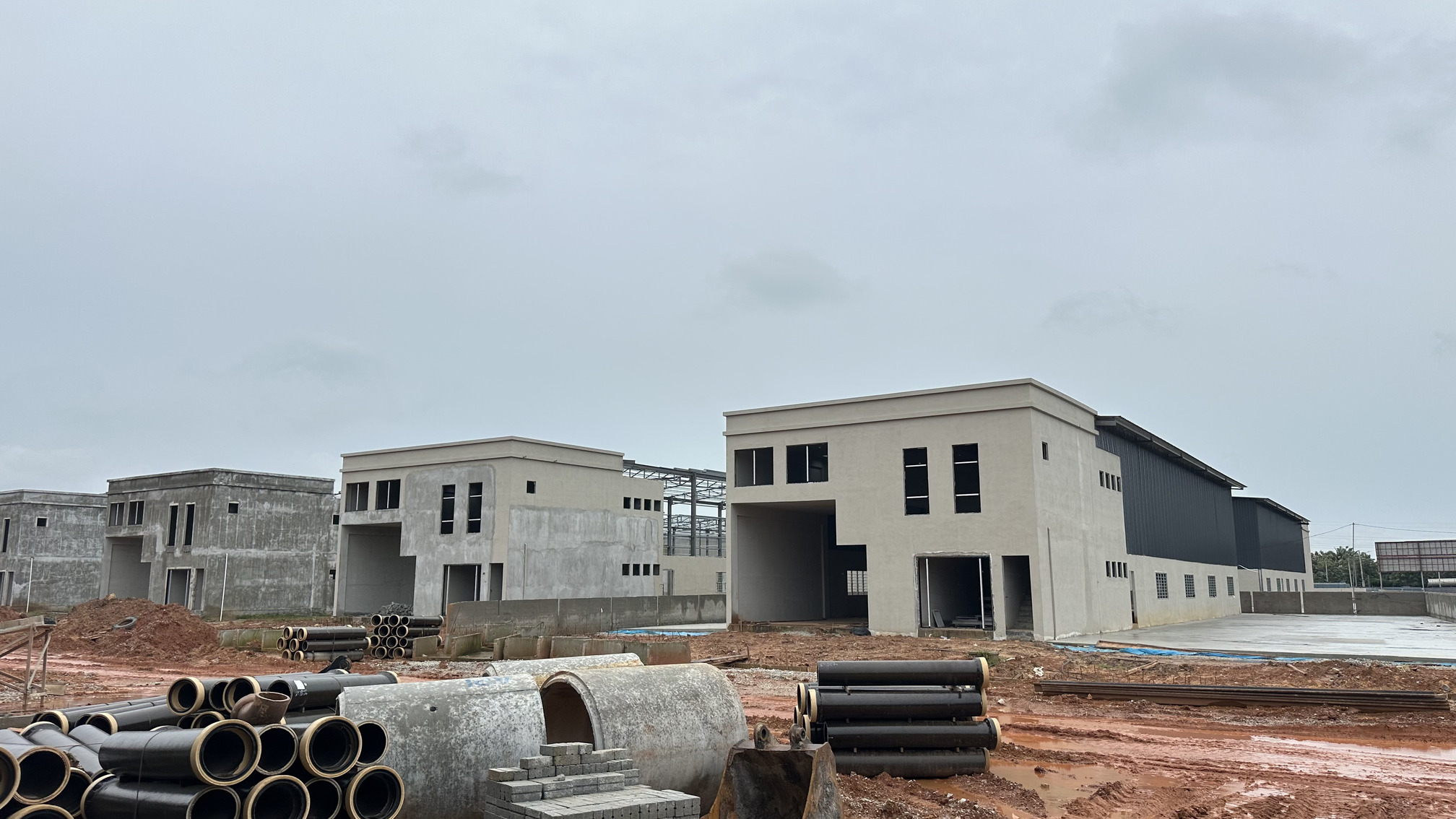 Brand NEW Taman IKS Nafiri Valdor - photo 2