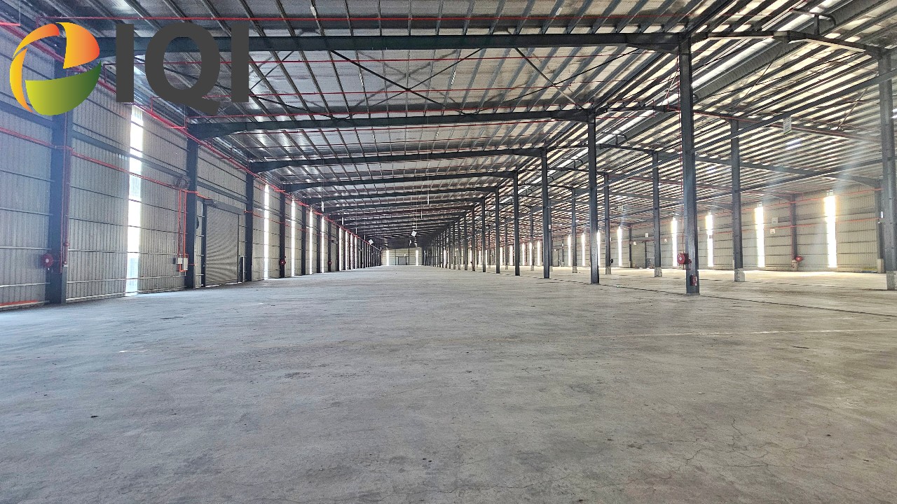 Land Area 7 acres with 6 Loading Bay - photo 2