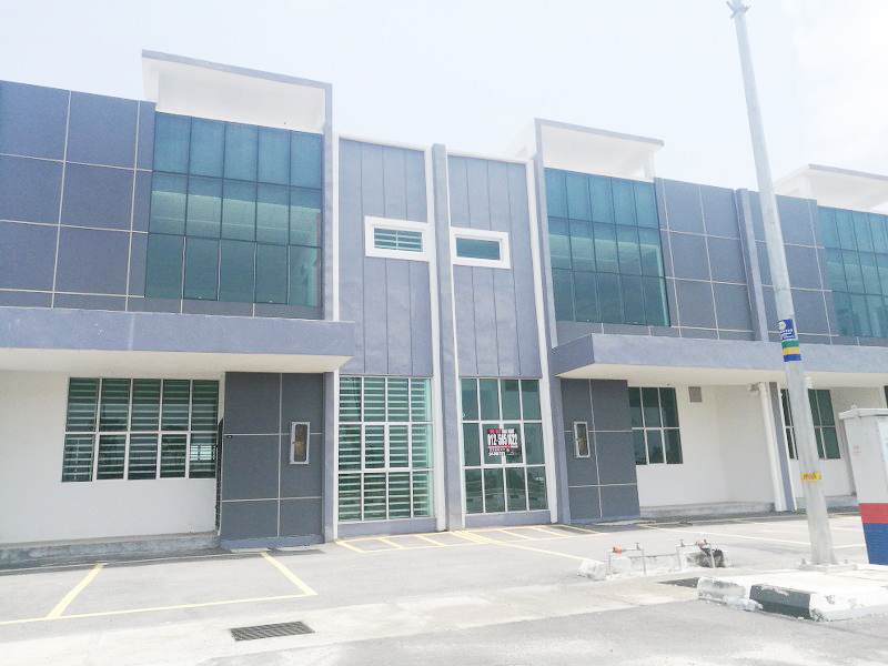 Terrace Factory at Batu Kawan Industria Park - photo 3