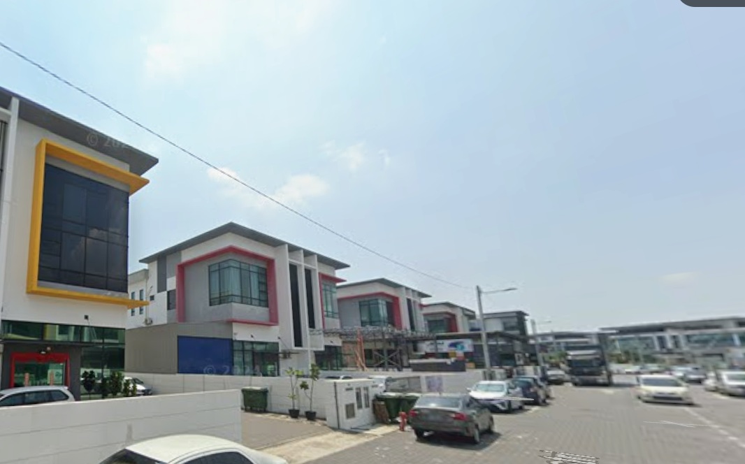 Semi Detached Factory at Tmn Industri Impian - photo 2