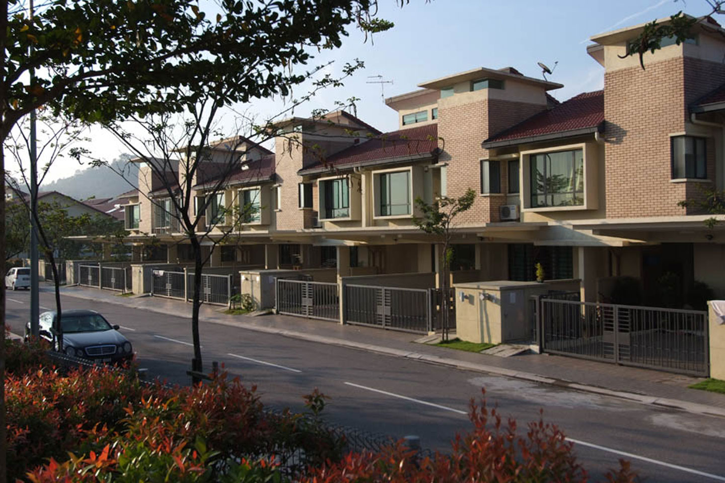 Southlake , Desa Parkcity , Safa