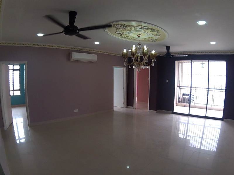 Royal Domain sri putramas 2