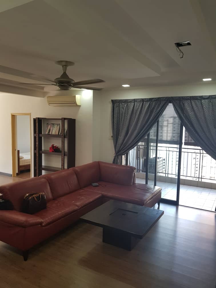 Royal Domain sri putramas 2