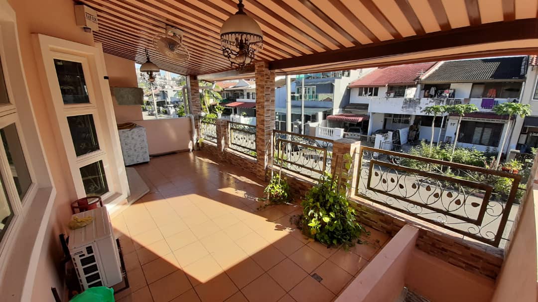 Lucky Garden,Bangsar,Freehold 3 Stys Terrace House